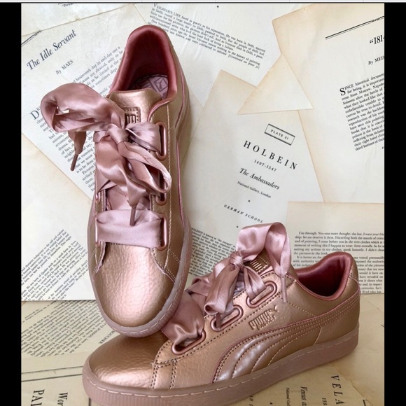 Puma blush  Metallic Leathe Satin Lace Sneaker 8 - Picture 3 of 6